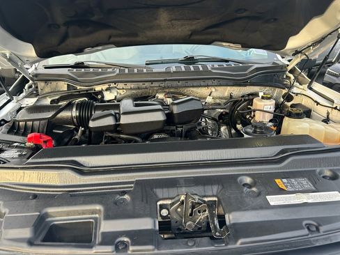 Used 2018 Ford F350 XLT w/ XLT Premium Package image 29