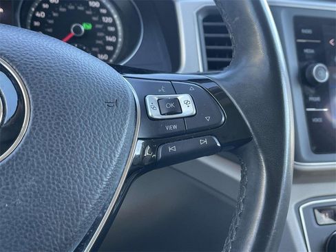 Used 2019 Volkswagen Atlas SE w/ Towing Package image 26