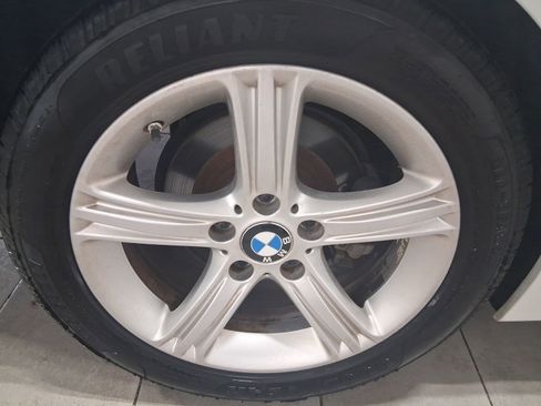Used 2013 BMW 328i Sedan RWD image 12