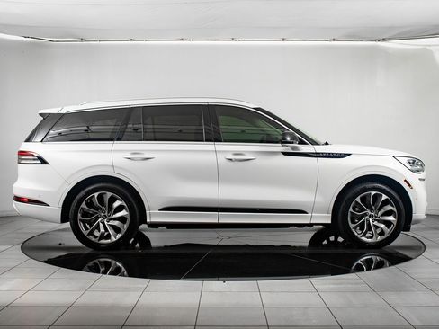 Used 2022 Lincoln Aviator Grand Touring w/ Equipment Group 301A image 11