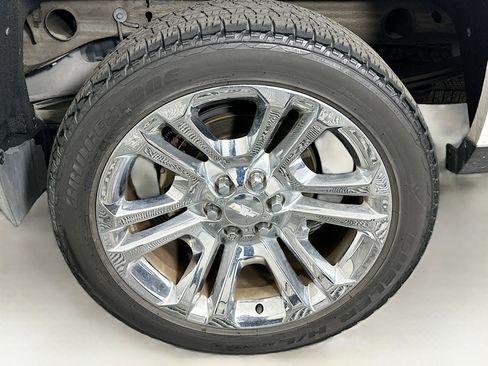 Used 2016 Chevrolet Silverado 1500 LTZ w/ LTZ Plus Package image 11