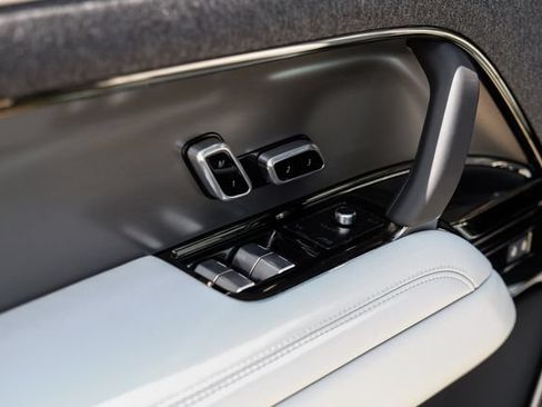 New 2026 Land Rover Range Rover Sport SE AWD/4WD image 50