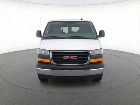 Used 2025 GMC Savana 3500 LT w/ LT Preferred Equipment Group image 2