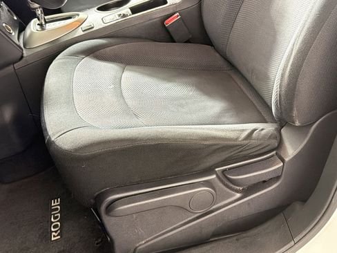 Used 2013 Nissan Rogue S w/ Special Edition Pkg AWD/4WD image 14