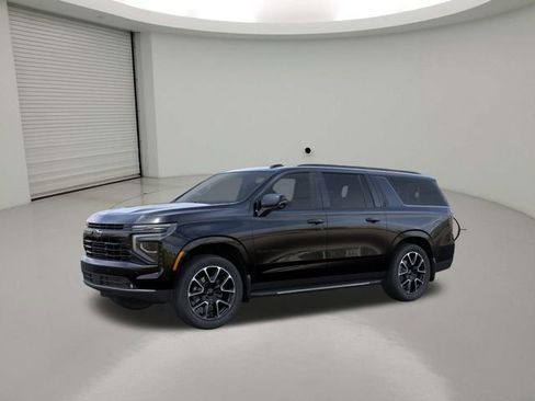 New 2026 Chevrolet Suburban RST w/ Comfort Package AWD/4WD image 2