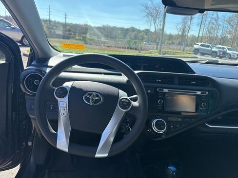 Used 2017 Toyota Prius C Two image 11