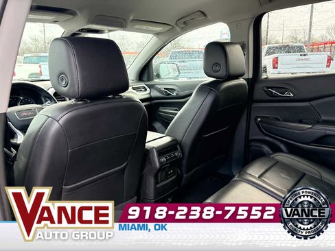 Used 2023 GMC Acadia SLT AWD/4WD image 15