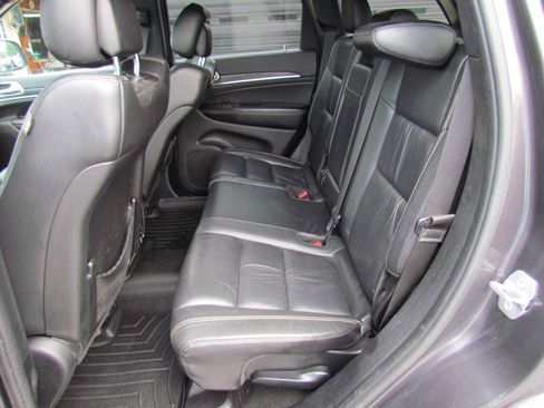 Used 2015 Jeep Grand Cherokee Limited AWD/4WD image 12