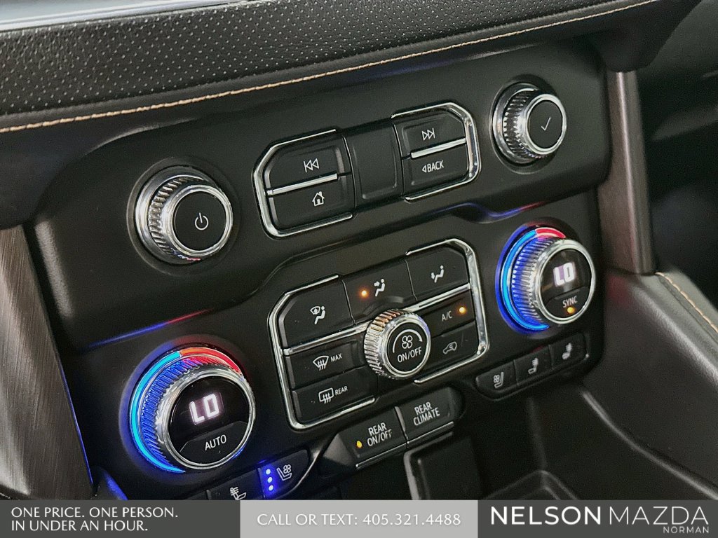 Used 2022 GMC Yukon XL AT4 AWD/4WD image 19