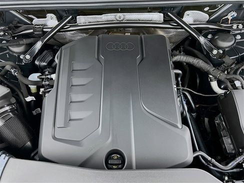 New 2025 Audi Q5 2.0T Premium Plus image 29