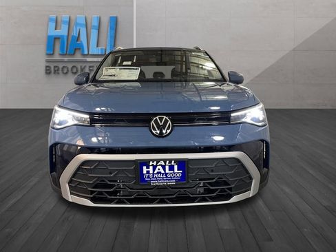 New 2026 Volkswagen Taos SE AWD/4WD image 8
