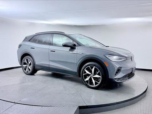 Used 2023 Volkswagen ID.4 Pro S AWD/4WD image 11