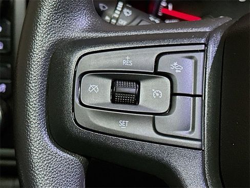 Used 2024 Chevrolet Silverado 1500 Custom image 33
