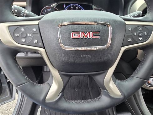 Certified 2023 GMC Acadia Denali w/ Denali Ultimate Package image 23