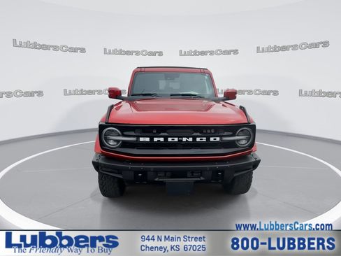 Used 2023 Ford Bronco Outer Banks AWD/4WD image 3