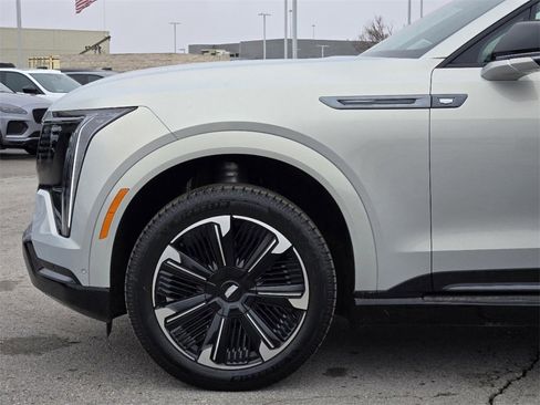 New 2025 Cadillac Escalade IQ Sport 2 image 8