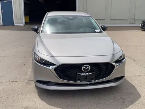 Used 2024 MAZDA MAZDA3 s FWD image 3