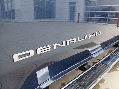 New 2026 GMC Sierra 2500 Denali w/ Denali Reserve Package AWD/4WD image 40