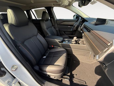 New 2026 MAZDA CX-50 AWD 2.5 Hybrid w/ Cargo Package image 19