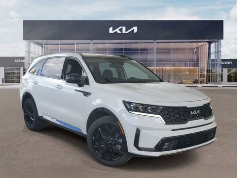 Certified 2022 Kia Sorento SX image 1