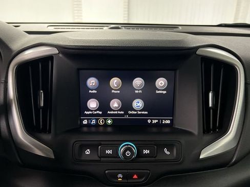 Certified 2024 GMC Terrain SLE w/ Driver Convenience Package image 13