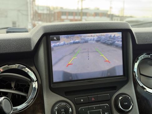 Used 2013 Ford F250 Platinum image 27