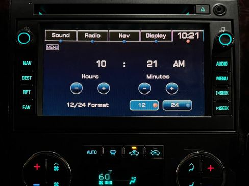 Used 2011 GMC Sierra 3500 Denali AWD/4WD image 8