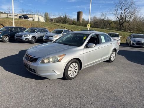 Used 2010 Honda Accord LX image 4