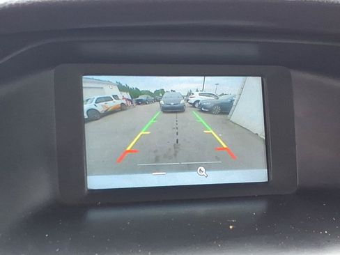 Used 2018 Ford Focus SE FWD image 9