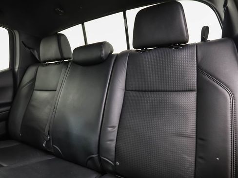 Used 2022 Toyota Tacoma Limited image 23