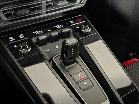 Certified 2023 Porsche 911 Carrera RWD image 33