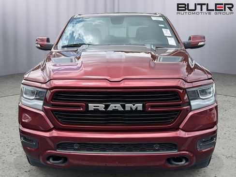 Used 2019 RAM 1500 Laramie w/ Sport Appearance Package AWD/4WD image 4