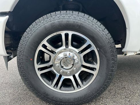 Used 2016 Ford F250 Platinum image 15