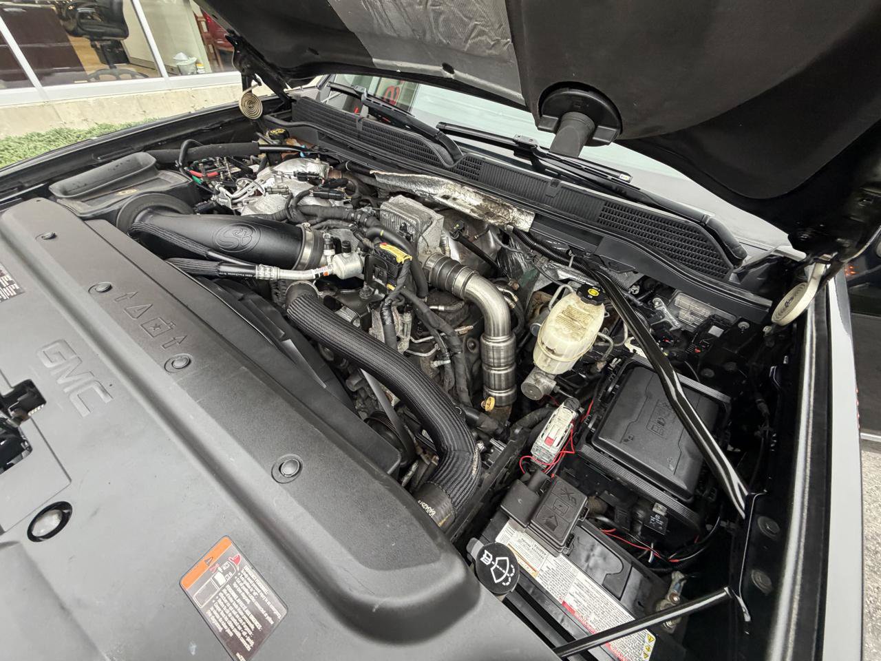 Used 2019 GMC Sierra 2500 SLT w/ Duramax Plus Package AWD/4WD image 28