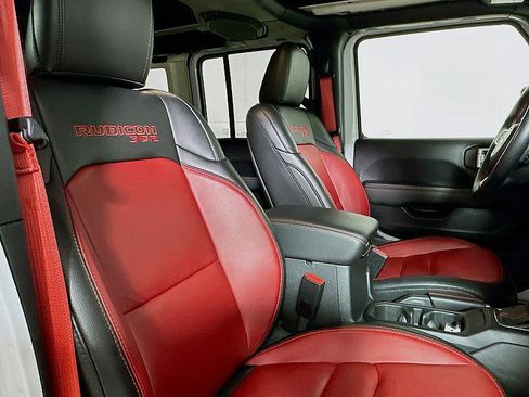 Used 2023 Jeep Wrangler Unlimited Rubicon 392 image 27