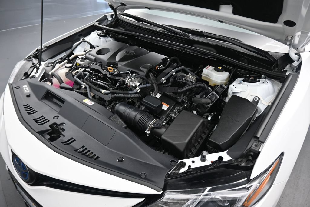 Used 2021 Toyota Camry LE FWD image 46