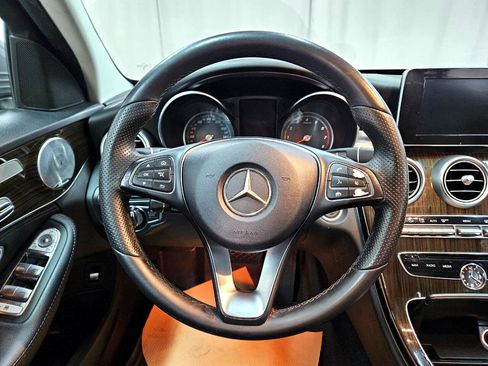 Used 2015 Mercedes-Benz C 300 Sedan image 27