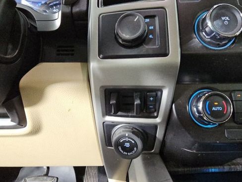 Used 2020 Ford F350 Lariat image 22