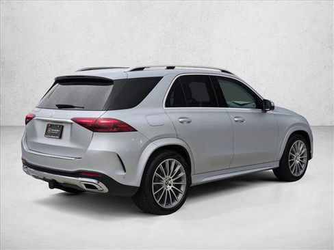 Certified 2025 Mercedes-Benz GLE 350 4MATIC image 5