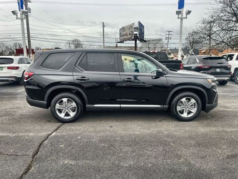 New 2025 Honda Pilot EX-L image 11