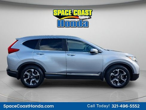 Used 2017 Honda CR-V Touring image 2