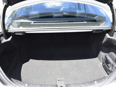 Used 2018 Mercedes-Benz C 300 4MATIC Sedan image 29