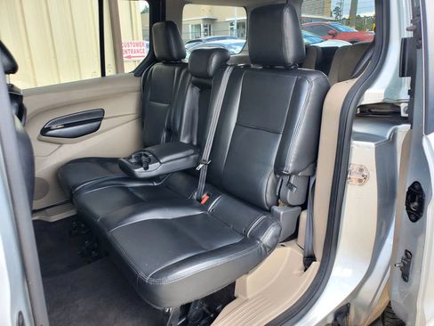 Used 2014 Ford Transit Connect XLT FWD image 3