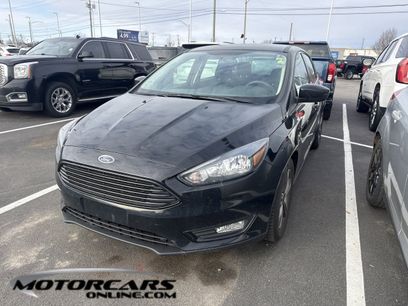 Used 2018 Ford Focus SE w/ SE Winter Package