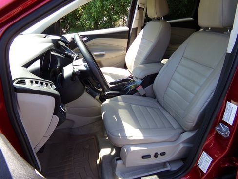 Used 2016 Ford Escape Titanium AWD/4WD image 17