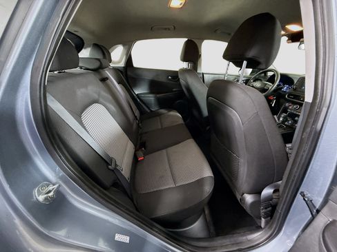 Used 2021 Hyundai Kona SE FWD image 26