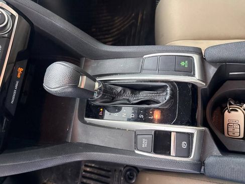 Used 2017 Honda Civic EX image 37