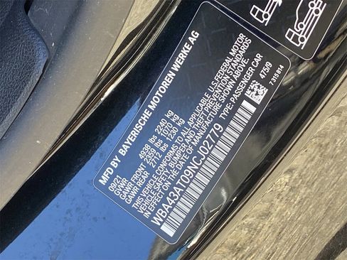 Used 2022 BMW 430i xDrive Convertible w/ Convenience Package image 34