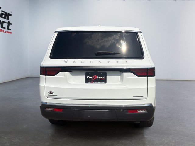 Used 2022 Jeep Wagoneer Series III w/ Premium Group I AWD/4WD image 4