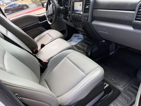 Used 2021 Ford F250 XL w/ Power Equipment Group AWD/4WD image 11